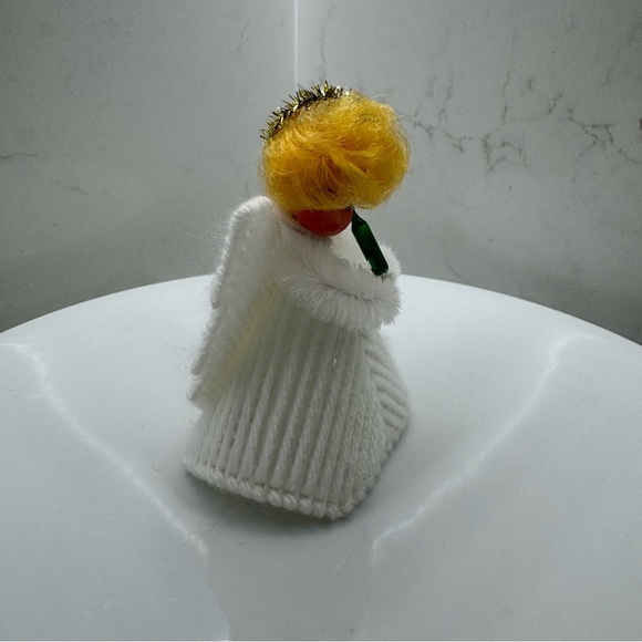VTG Kitschy Christmas Plastic Canvas Angel Mini Tree Topper Ornament 4" High - Picture 5 of 8